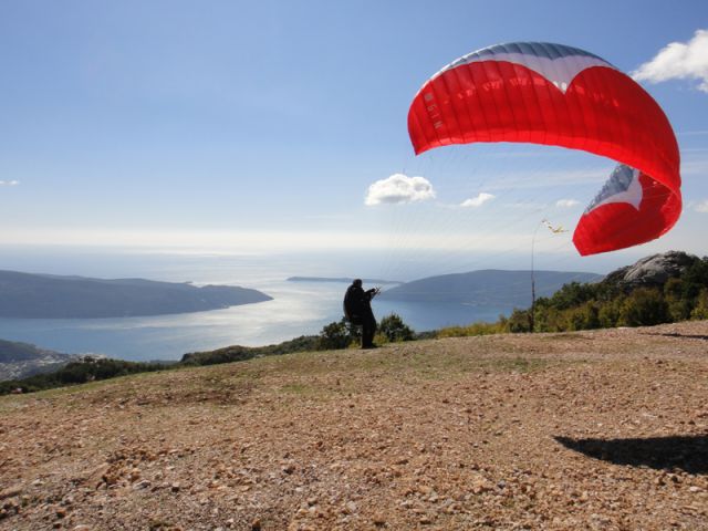 paragliding take off Dizdarica